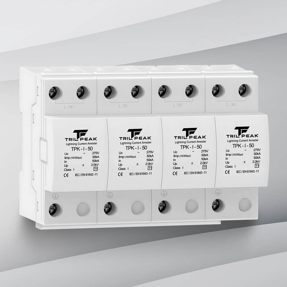 4-pole lightning SPD for industrial TN-C systems, high-energy surge capacity)