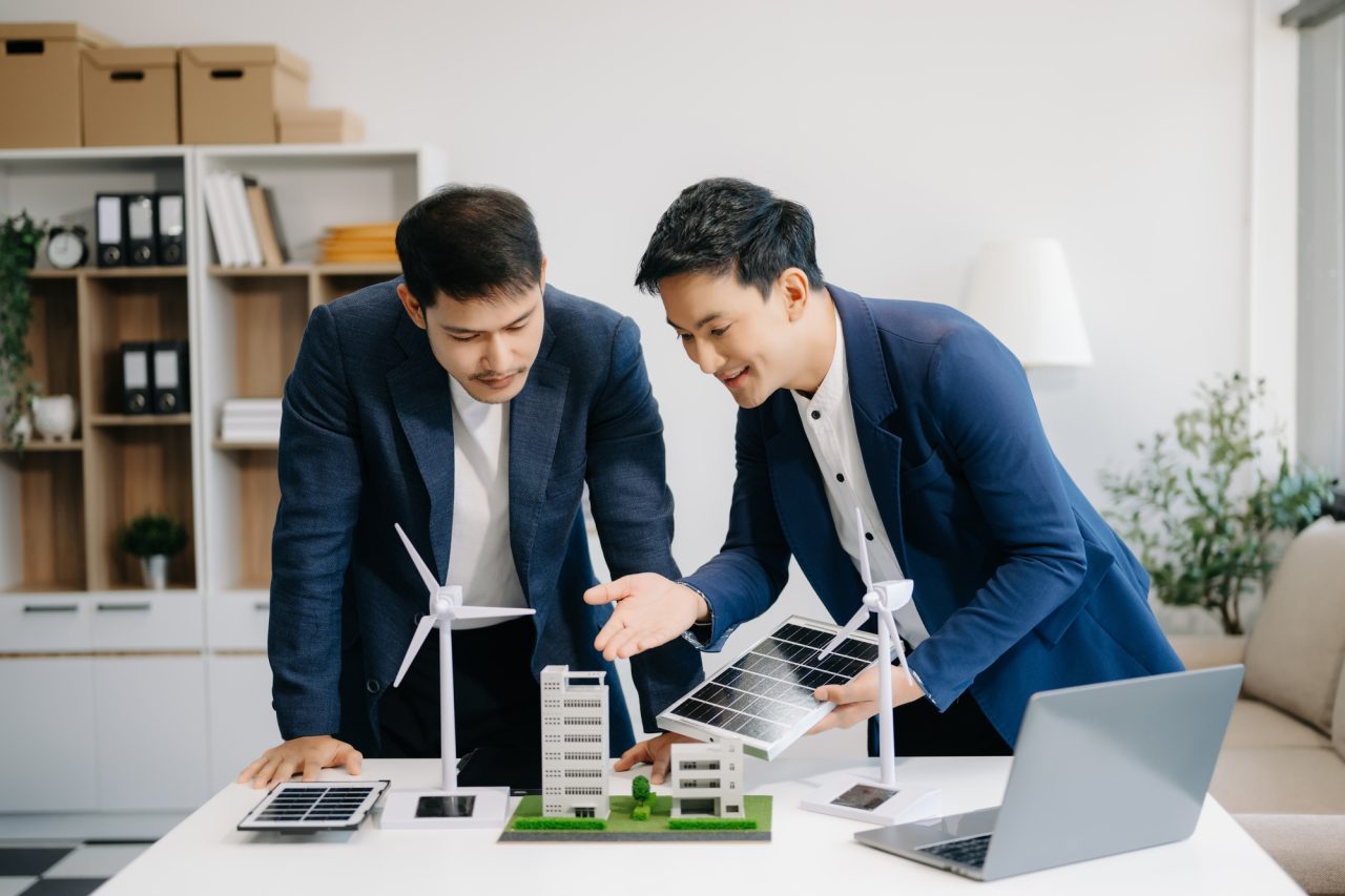 discussion among businesspeople on the latest developments in solar cell panel technology and energy 1